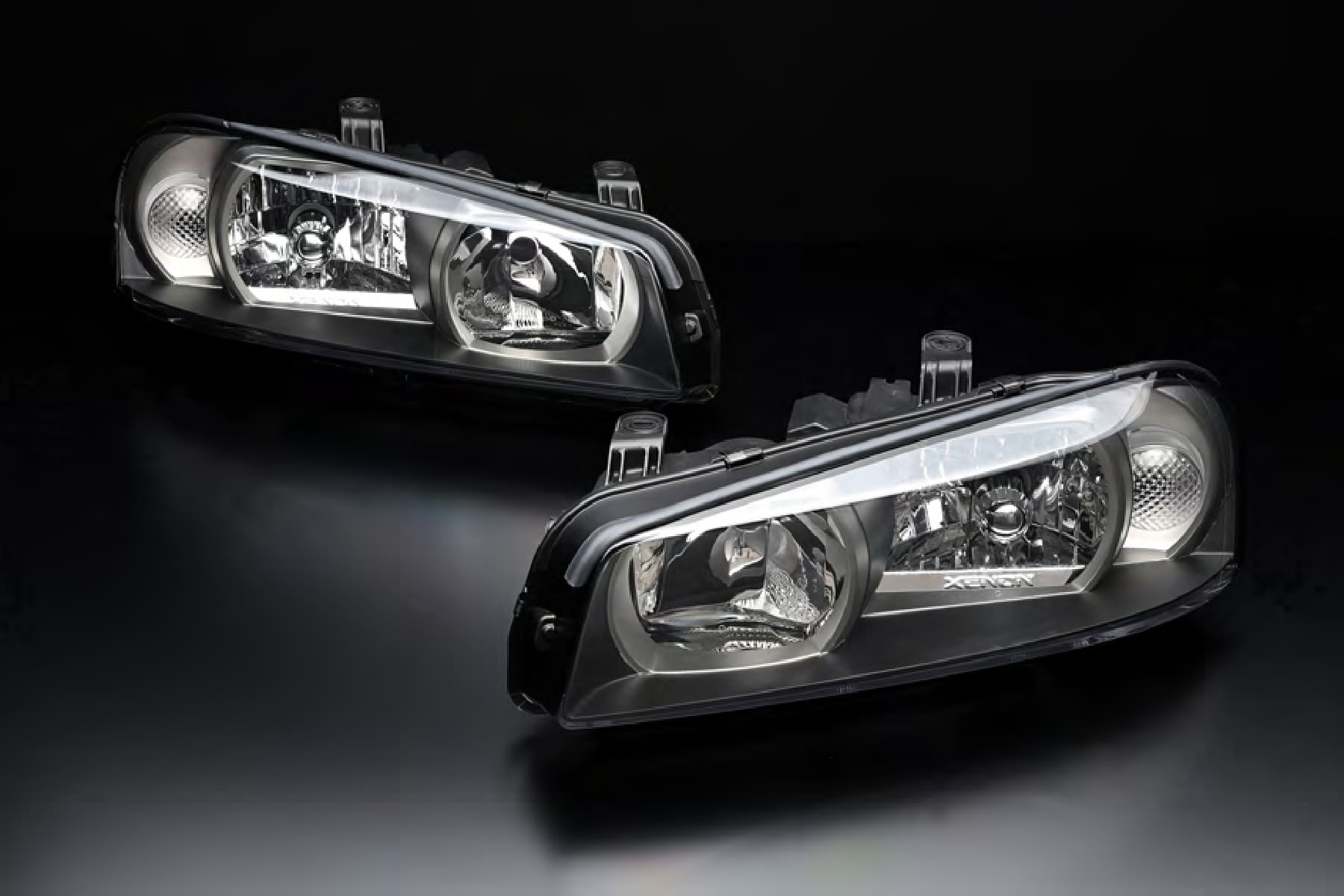 NISSAN　スカイライン R34 スカイライン ヘッドライト